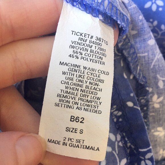 Vintage Blue Country Calico Short Sleeve Button Down - Picture 5 of 5